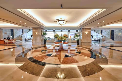 Lotte Hotel Saigon, Lobby