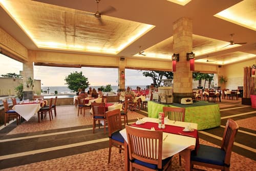 Pelangi Bali Hotel & Spa, Restaurant