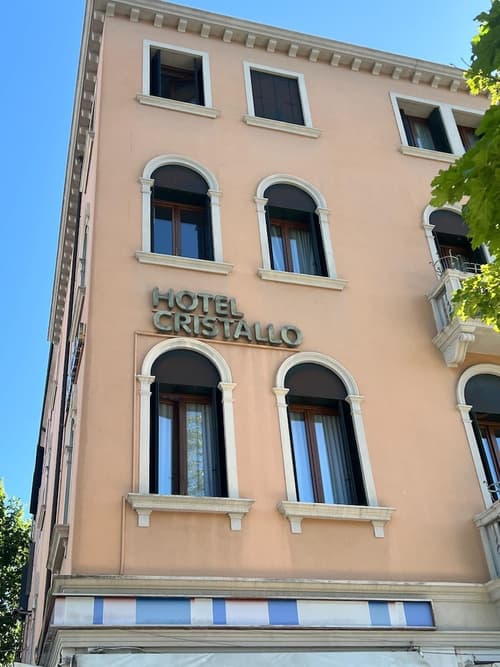Hotel Cristallo, Primary image