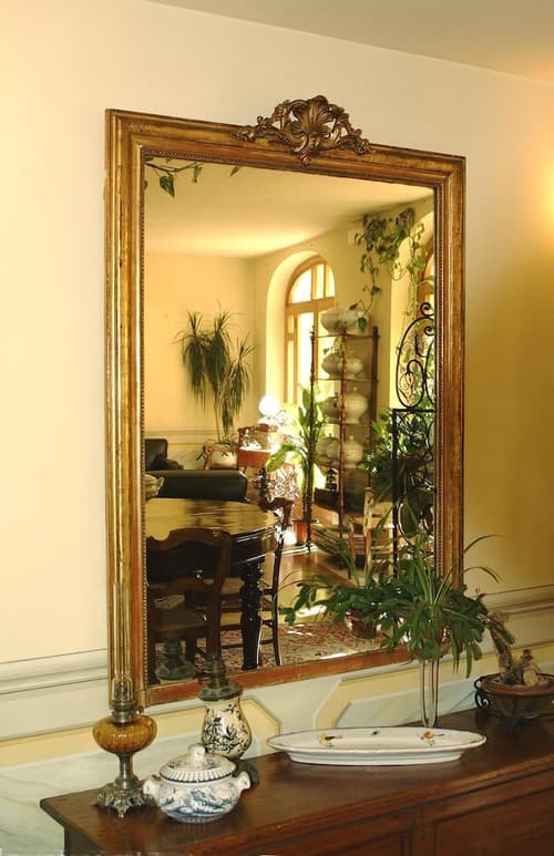 Hotel San Luca, Interior entrance