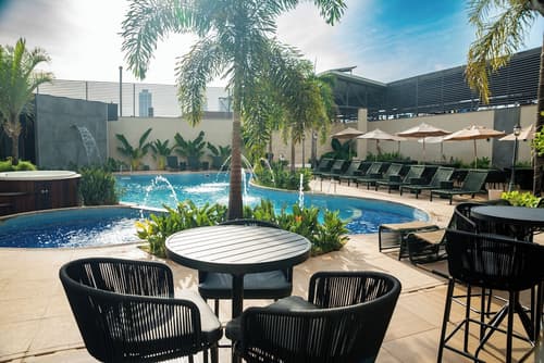 Nadai Confort Hotel e Spa, Pool