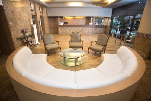 Real Palace Hotel, Interior entrance