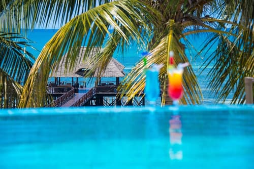 Sea Cliff Resort & Spa