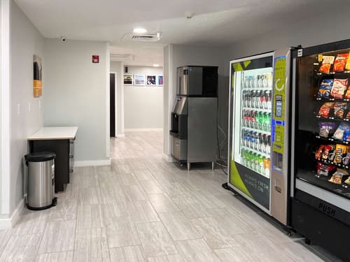 Motel 6 Springfield, IL