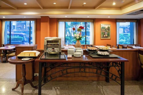 Ramada D'MA Bangkok, Reception