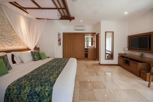 Legian Beach Hotel, Room
