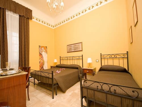 Hotel Pisa Tower