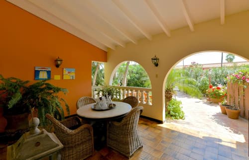 Wonders Boutique Hotel, Interior entrance