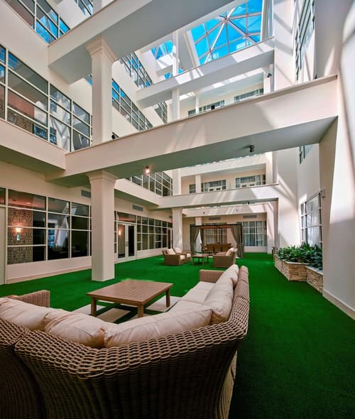 Embassy Suites Louisville Downtown