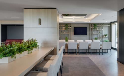 DoubleTree by Hilton Hotel Van, Lobby