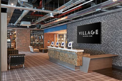 Village Hotel Edinburgh, Reception