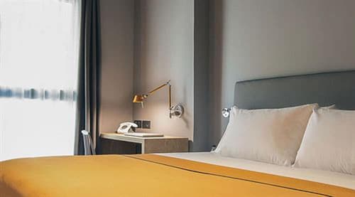 Yurbban Trafalgar Hotel, Room