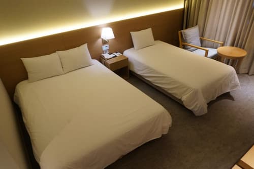 Astar Hotel, Room