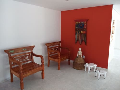 Anga Beach Hotel, Lobby