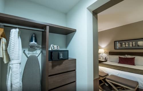 Square Small Luxury Hotel - Providencia, Room