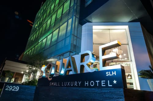 Square Small Luxury Hotel - Providencia, Front of property - evening/night