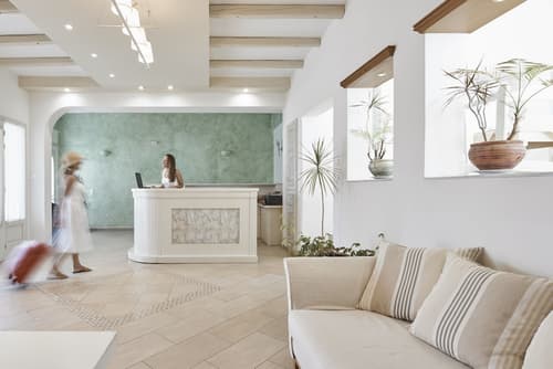 Nissos Thira Hotel, Lobby sitting area