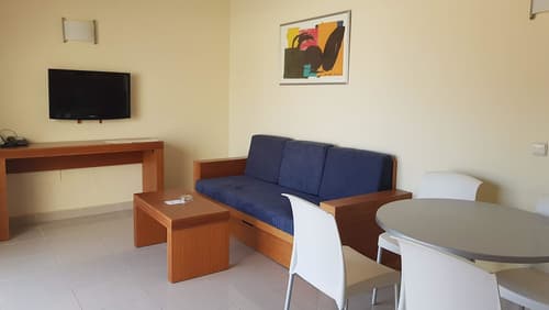 Caybeach Caleta, Living area