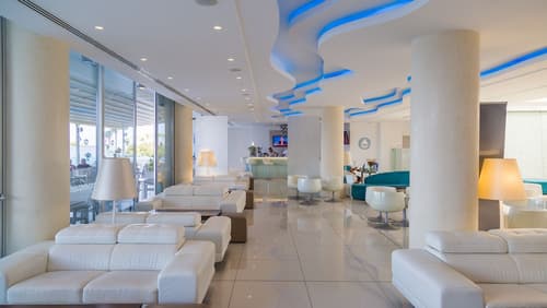 Vrissaki Beach Hotel