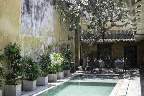 The Fort Printers, Outdoor pool