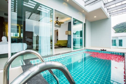 Fishermen's Harbour Urban Resort