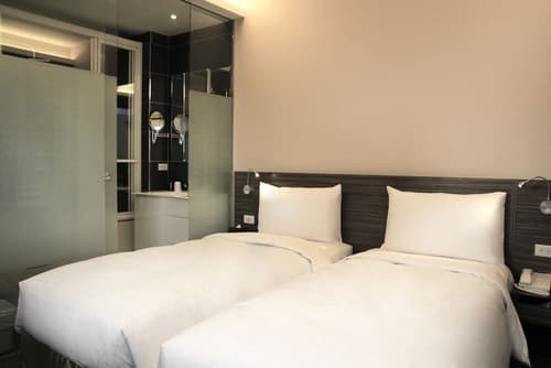 Capital Hotel Songshan, Room