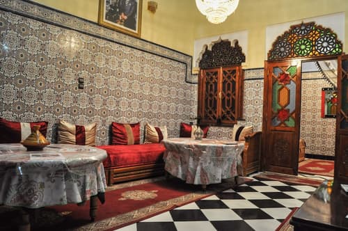 Riad Fatouma, Restaurant