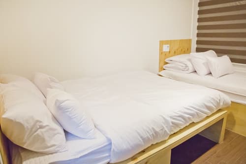 Step Inn Myeongdong 1, Room