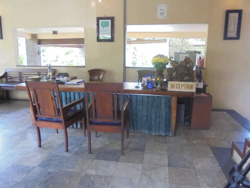 Biyukukung Suites & Spa, Interior entrance