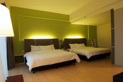 Marvelux Hotel