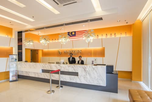 Marvelux Hotel