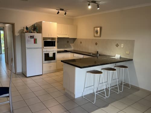 Mission Reef Resort, Private kitchen