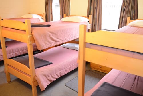 The Hobbit Motorlodge, Room