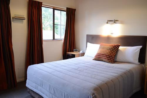 The Hobbit Motorlodge, Room