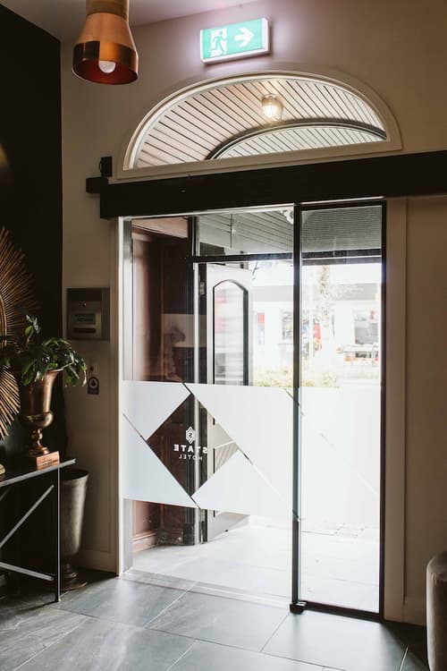 The State Hotel, Lobby