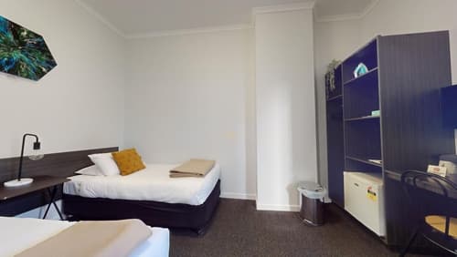 Doctor Syntax Hotel, Room