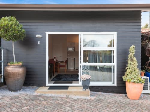 Dunrovin Motel, Room