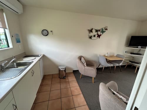 Coromandel Court Motel, Room