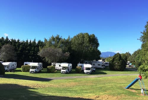 Blenheim Bridges Holiday Park, Garden