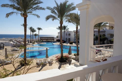 Continental Plaza Beach Resort, Room