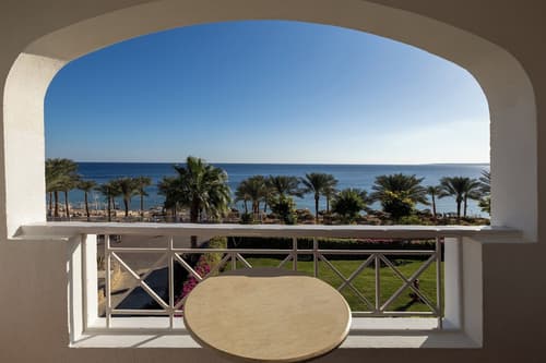 Continental Plaza Beach Resort, Room