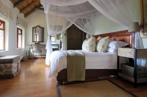 Woodbury Lodge - Amakhala Game Reserve, Room