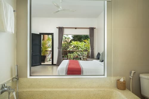 Landing Gold By Amatak, Room