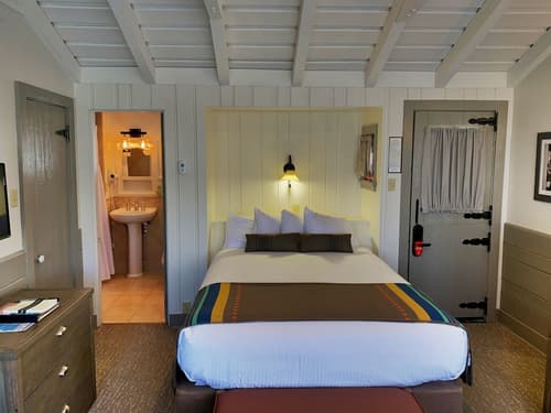 Bright Angel Lodge – Inside the Park, Room