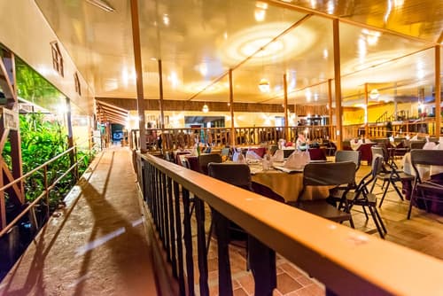 Ara Ambigua Lodge, Lounge