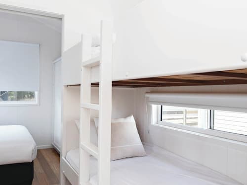 The Black Dolphin Holiday Park, Room