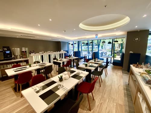 Sonnien Hotel, Restaurant