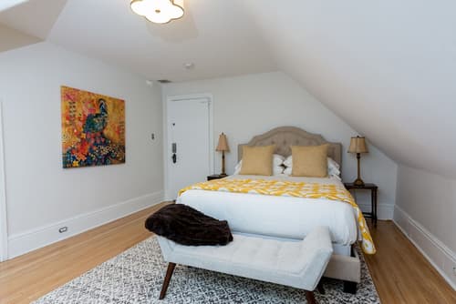 The Secret Garden B&B Inn, Room