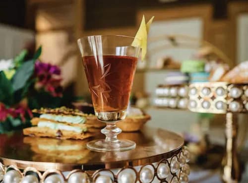 The Secret Garden B&B Inn, Restaurant