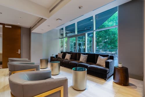 Level Vancouver - Yaletown Seymour